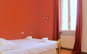 Le Residenze Della Poetessa